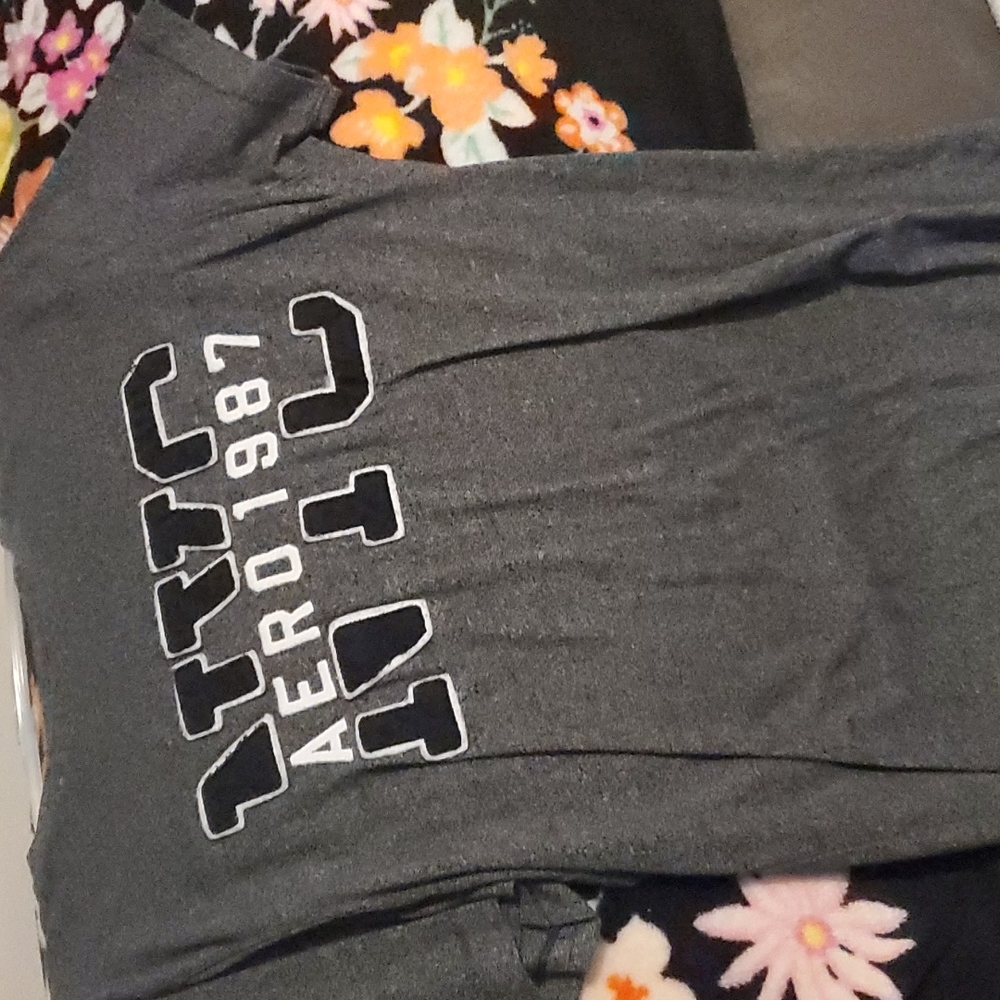 Aeropostales size smal